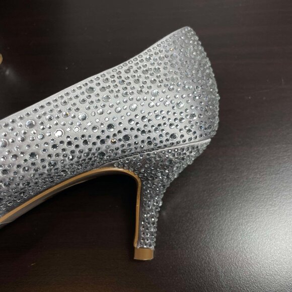 NEW Silver High-heeled Shoes with Rhinestones, sz 38 - Picture 2 of 7